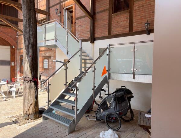 Außentreppe 22