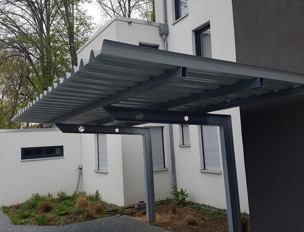 Überdachung 8